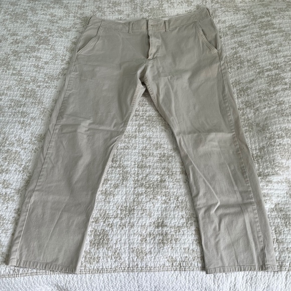 Levi’s Chino Pants - Picture 1 of 5